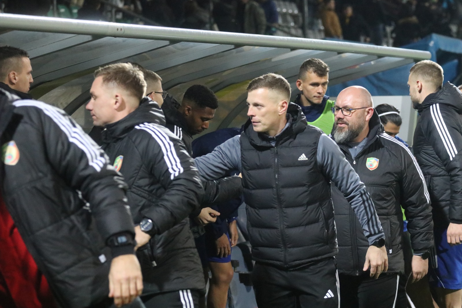 Miedź Legnica pokonała stołeczną Polonię po golach Antonika