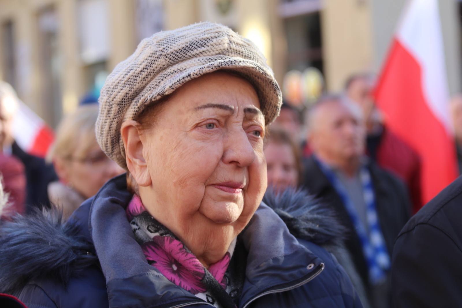 Ponad 200 osób na manifestacji Komitetu Wolnych Polaków