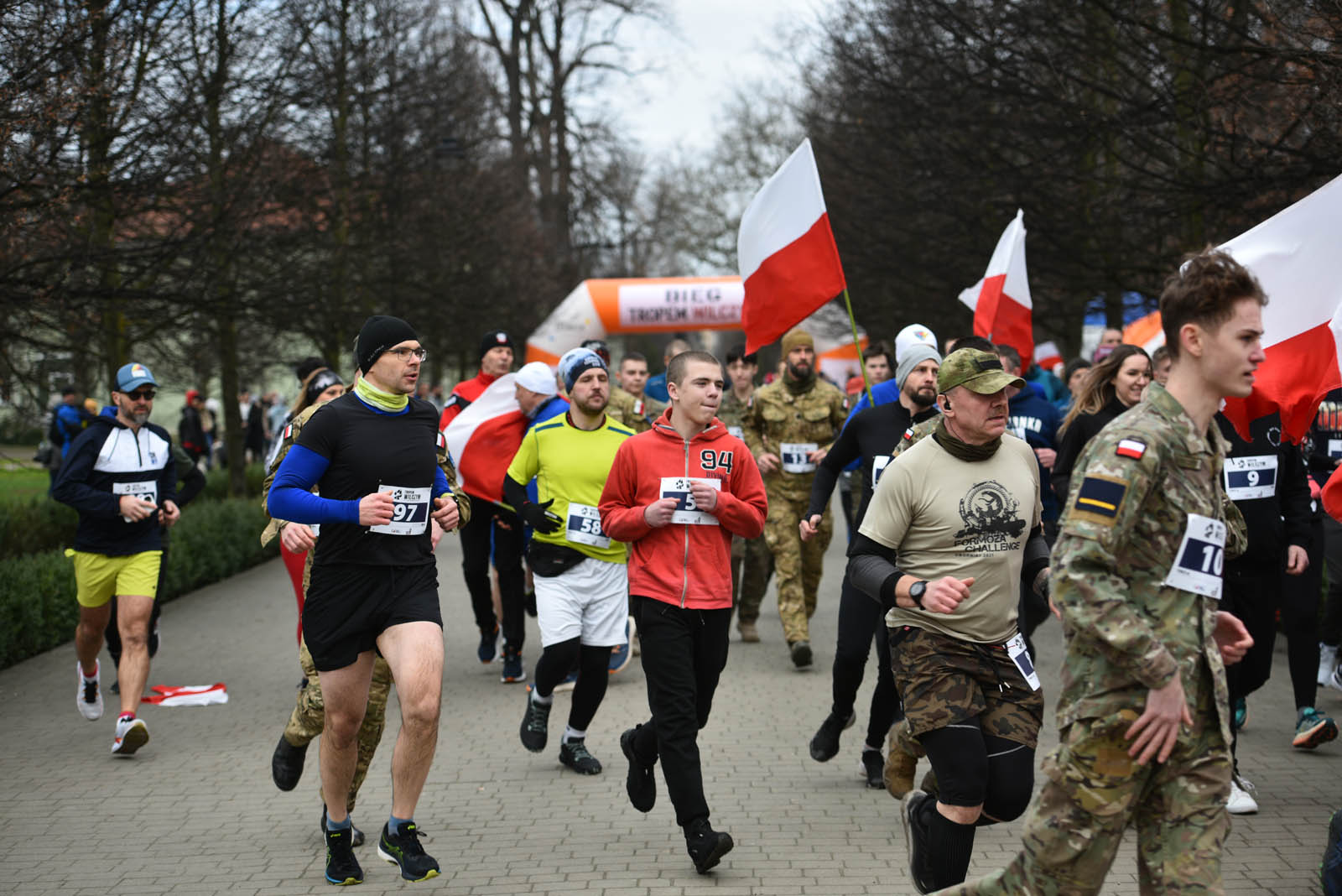 Już po raz ósmy pobiegli w Legnicy „Tropem Wilczym”
