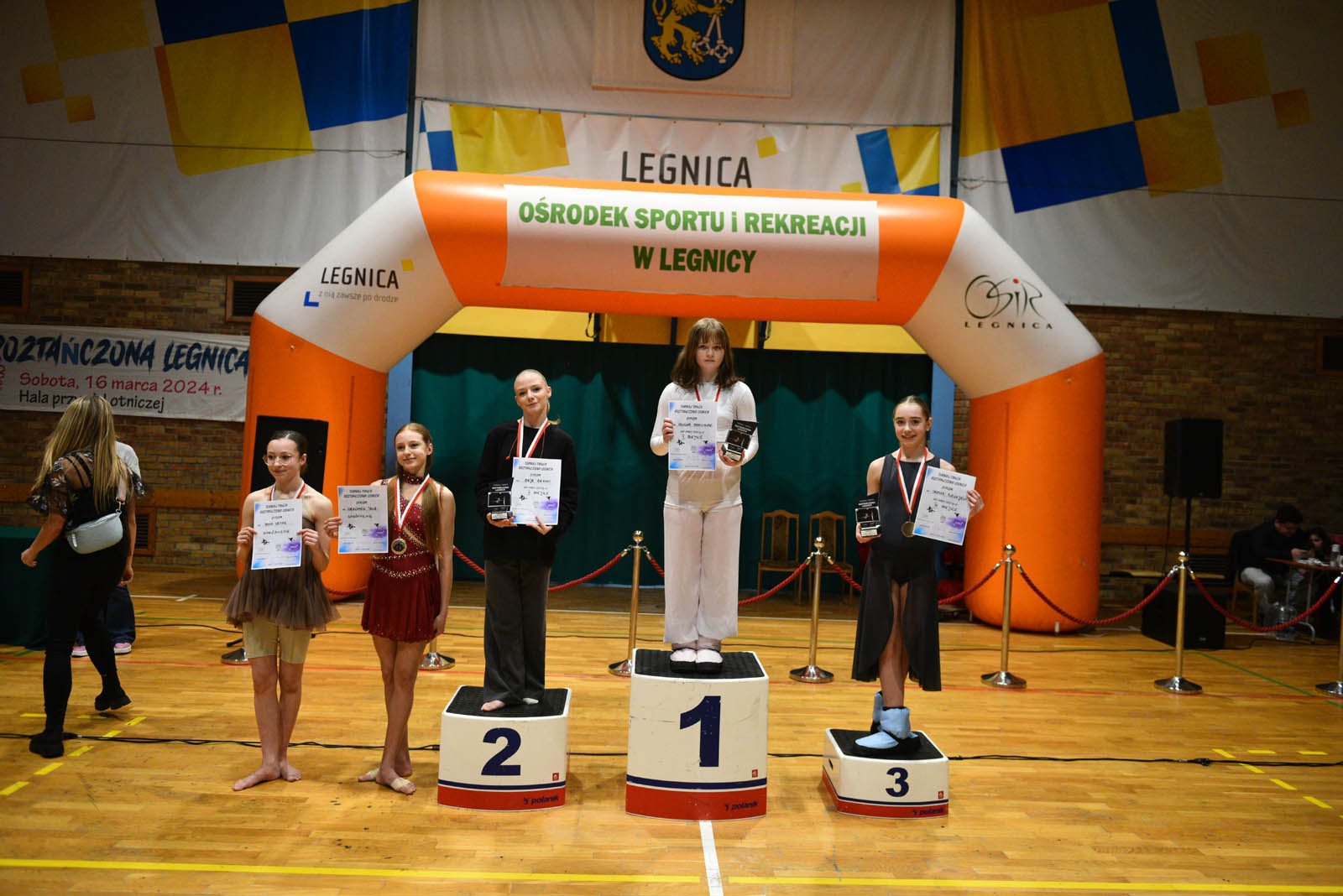Szaleństwa na parkiecie, czyli Turniej Tańca Roztańczona Legnica
