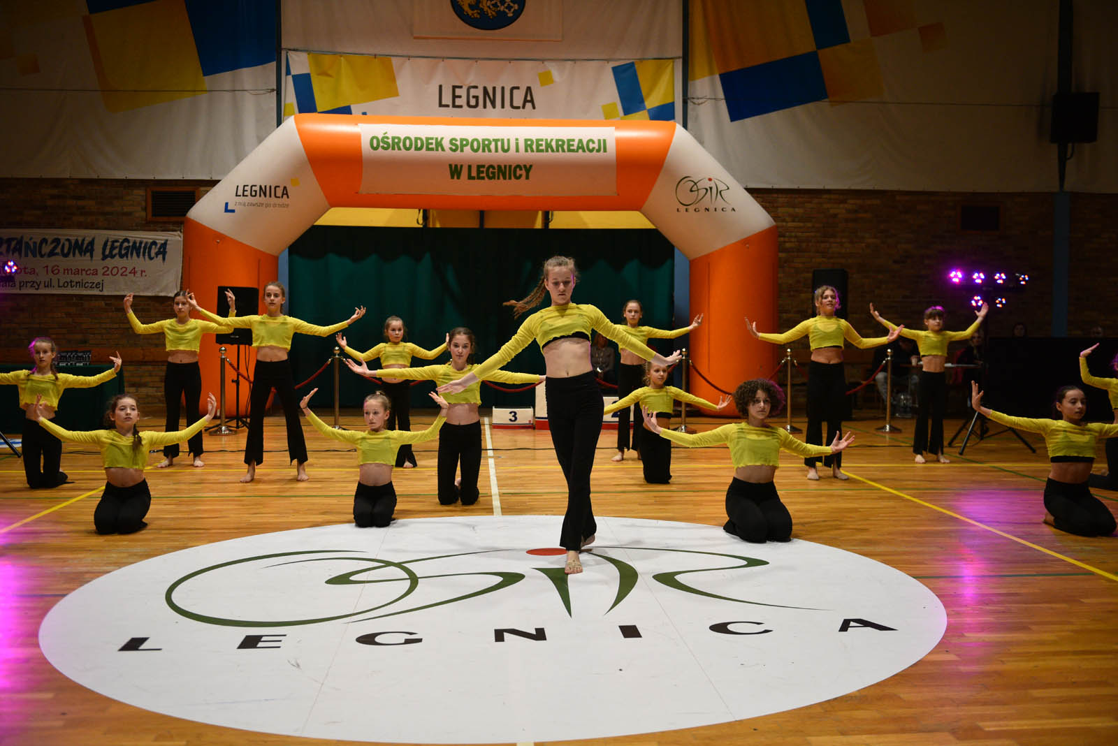 Szaleństwa na parkiecie, czyli Turniej Tańca Roztańczona Legnica