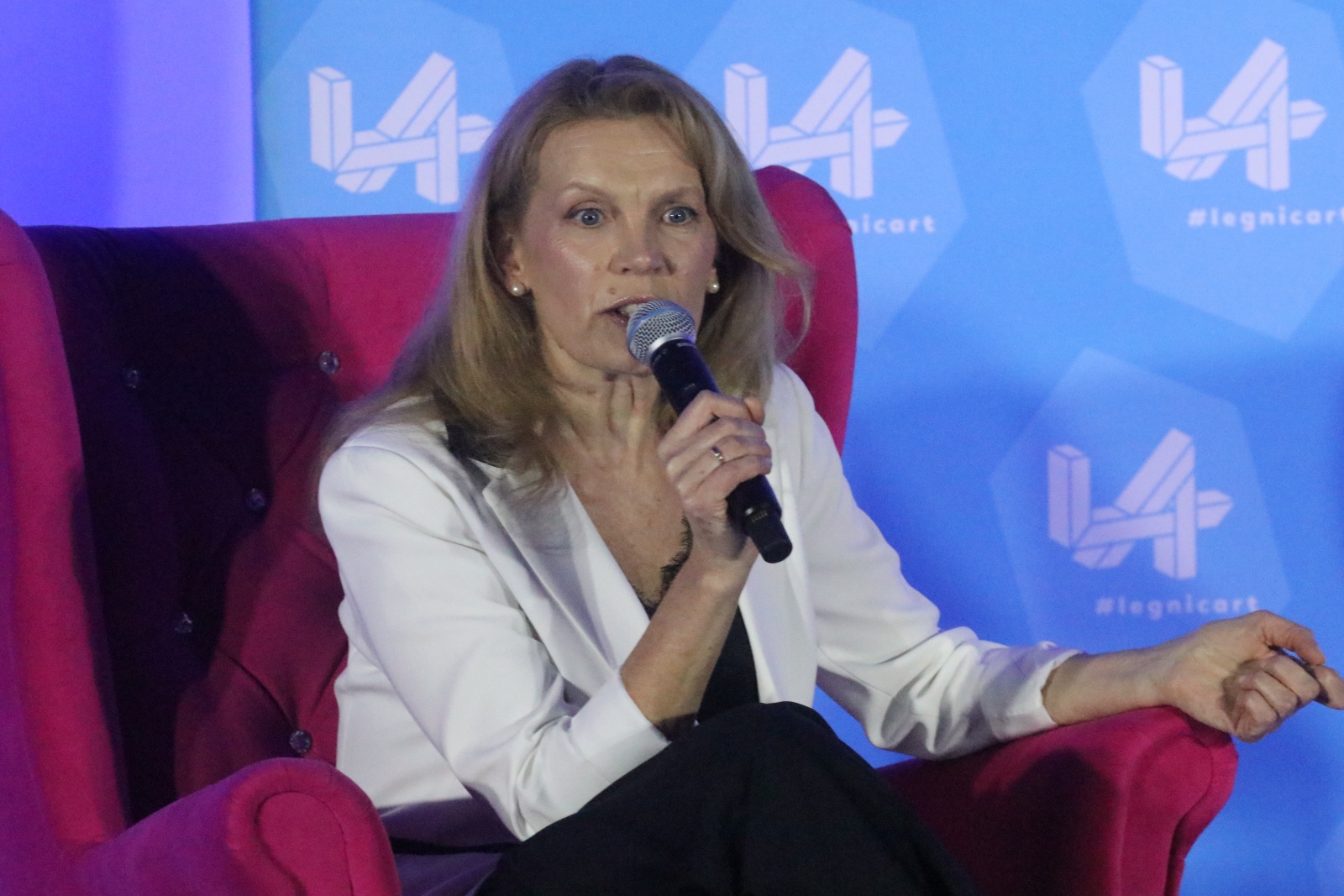 Dorota Chotecka-Pazura o więzi, relacji i wzajemnym wsparciu