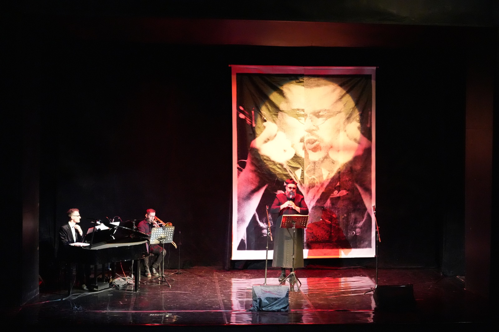 Dolnośląskie Obchody Międzynarodowego Dnia Teatru w Legnicy