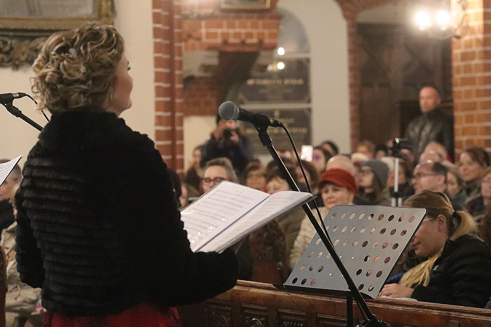 Tłumy legniczan na koncercie w katedrze
