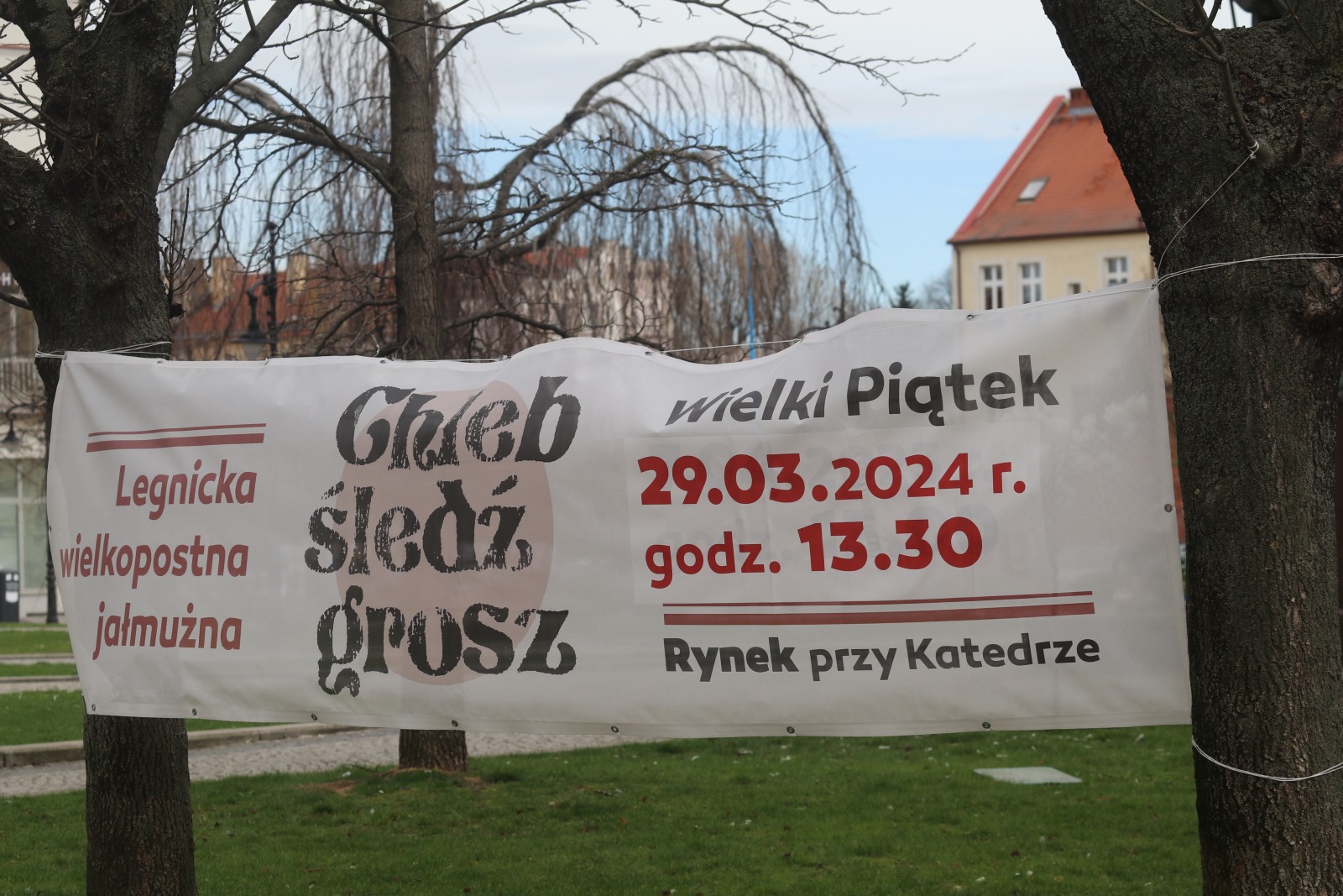 Chleb, śledź i grosz w Wielki Piątek
