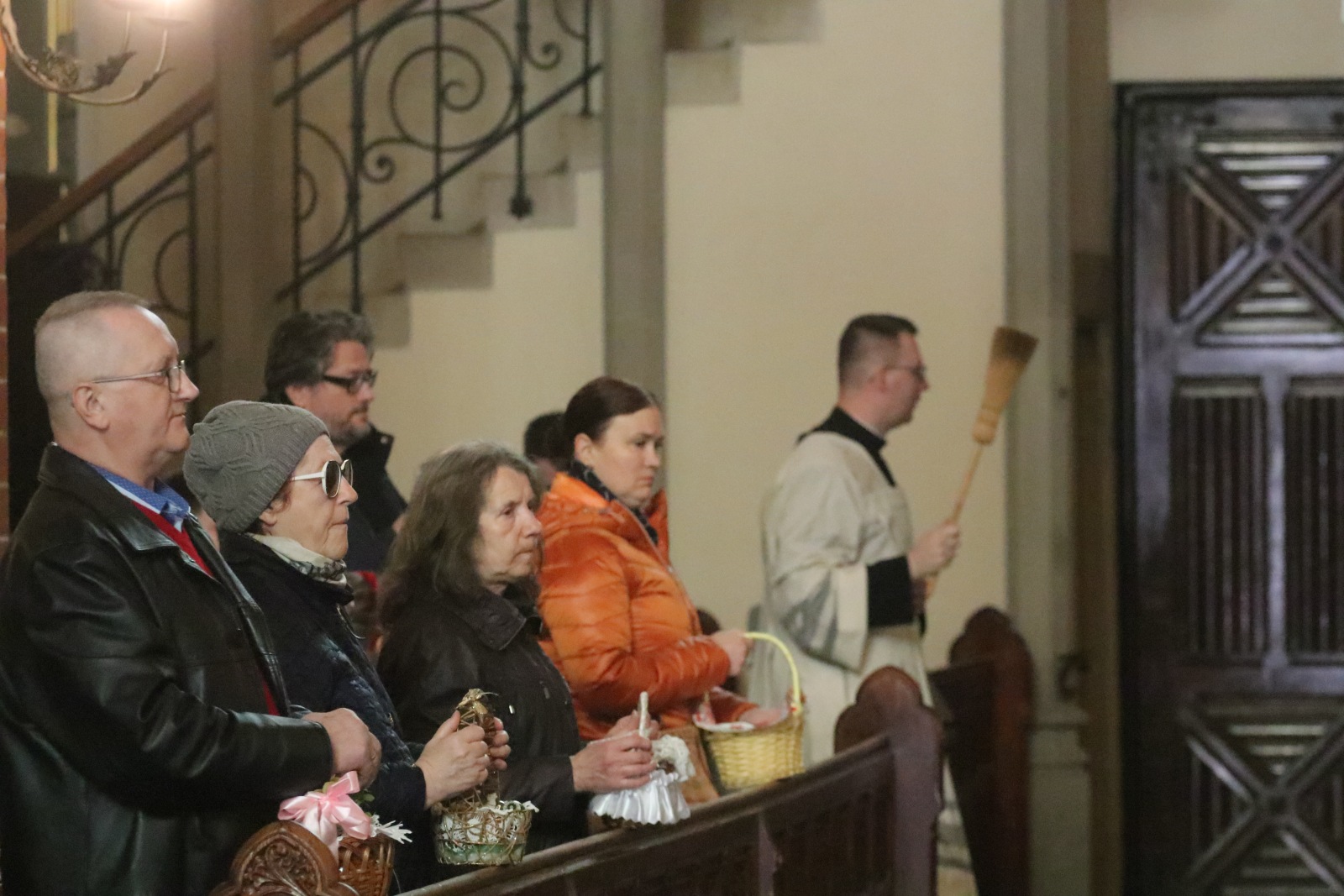W Wielką Sobotą legniczanie święcą pokarmy