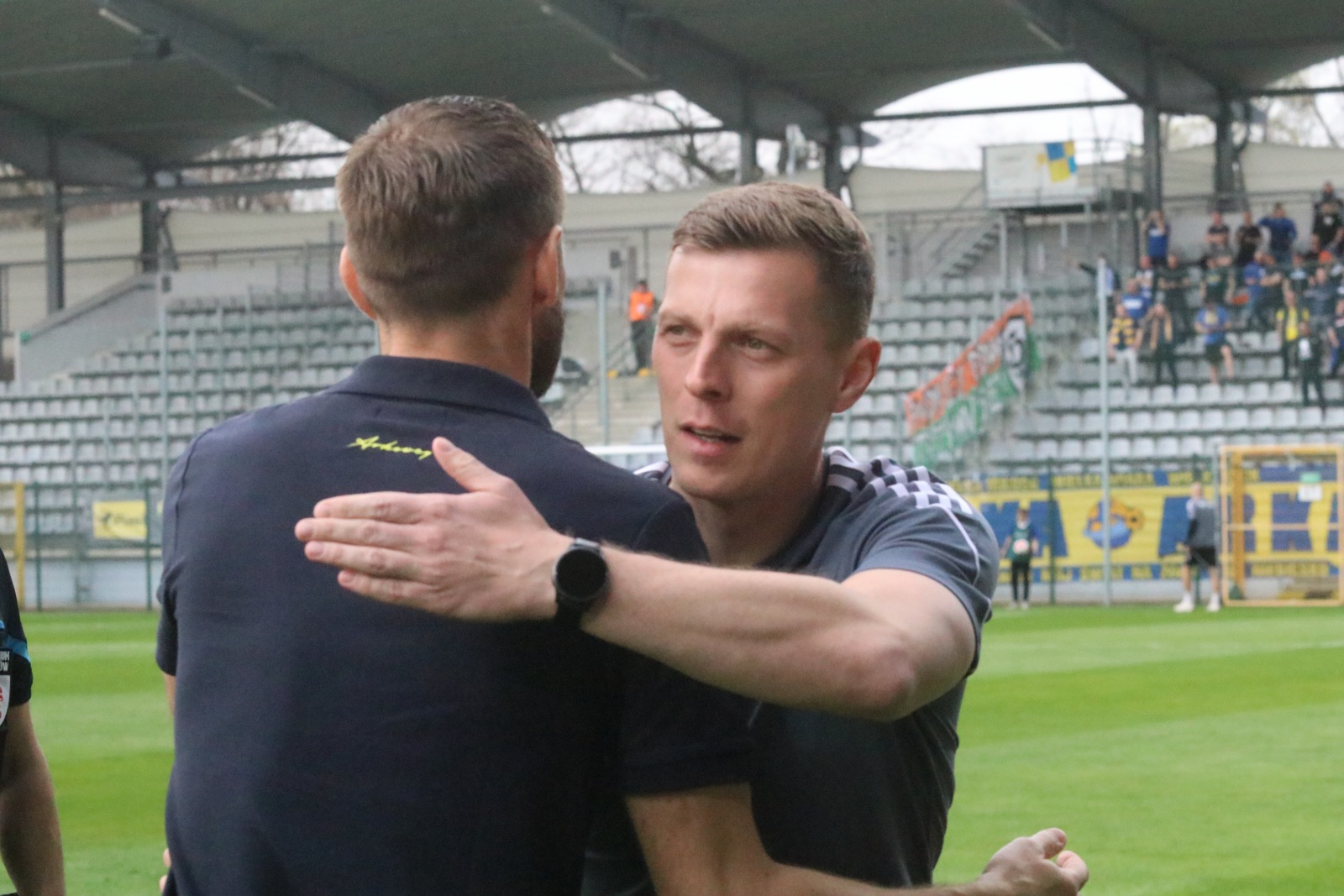 Miedź Legnica przegrywa z liderem w Wielką Sobotę