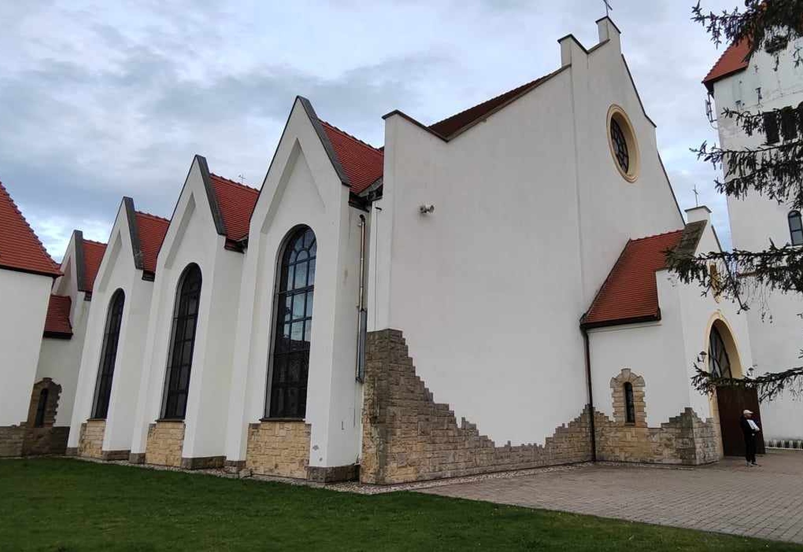 Legnickie Groby Pańskie. Zobacz i oceń który jest najciekawszy