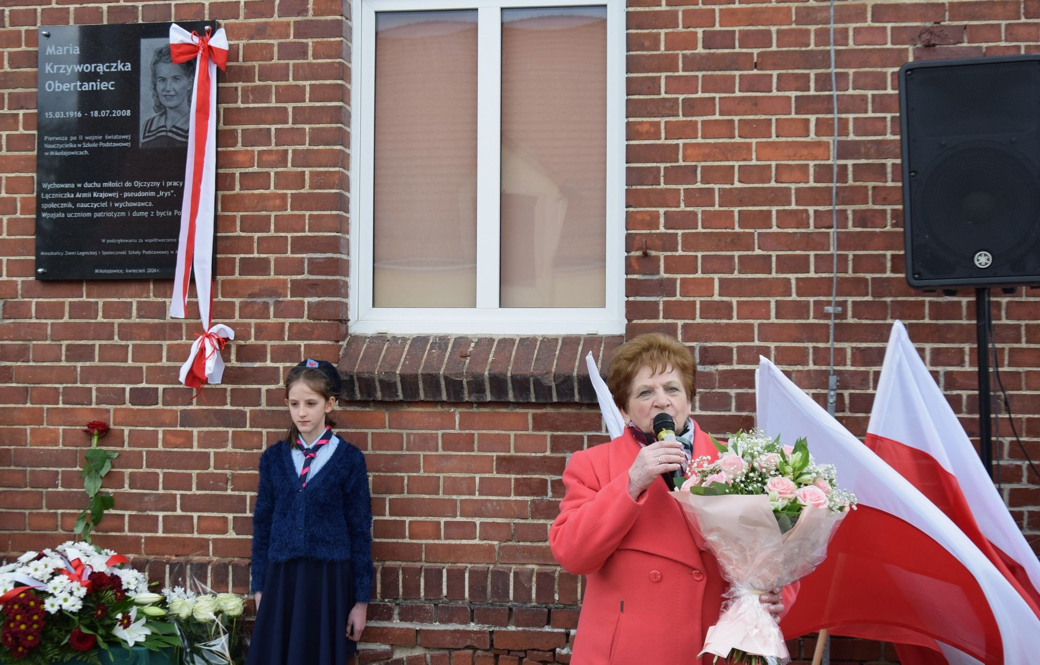 Odsłonięcie tablicy pamiątkowej w Mikołajowicach