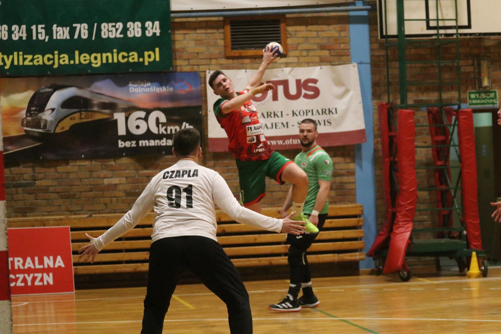 Trzecia wygrana z rzędu Siódemki Miedź Huras Legnica