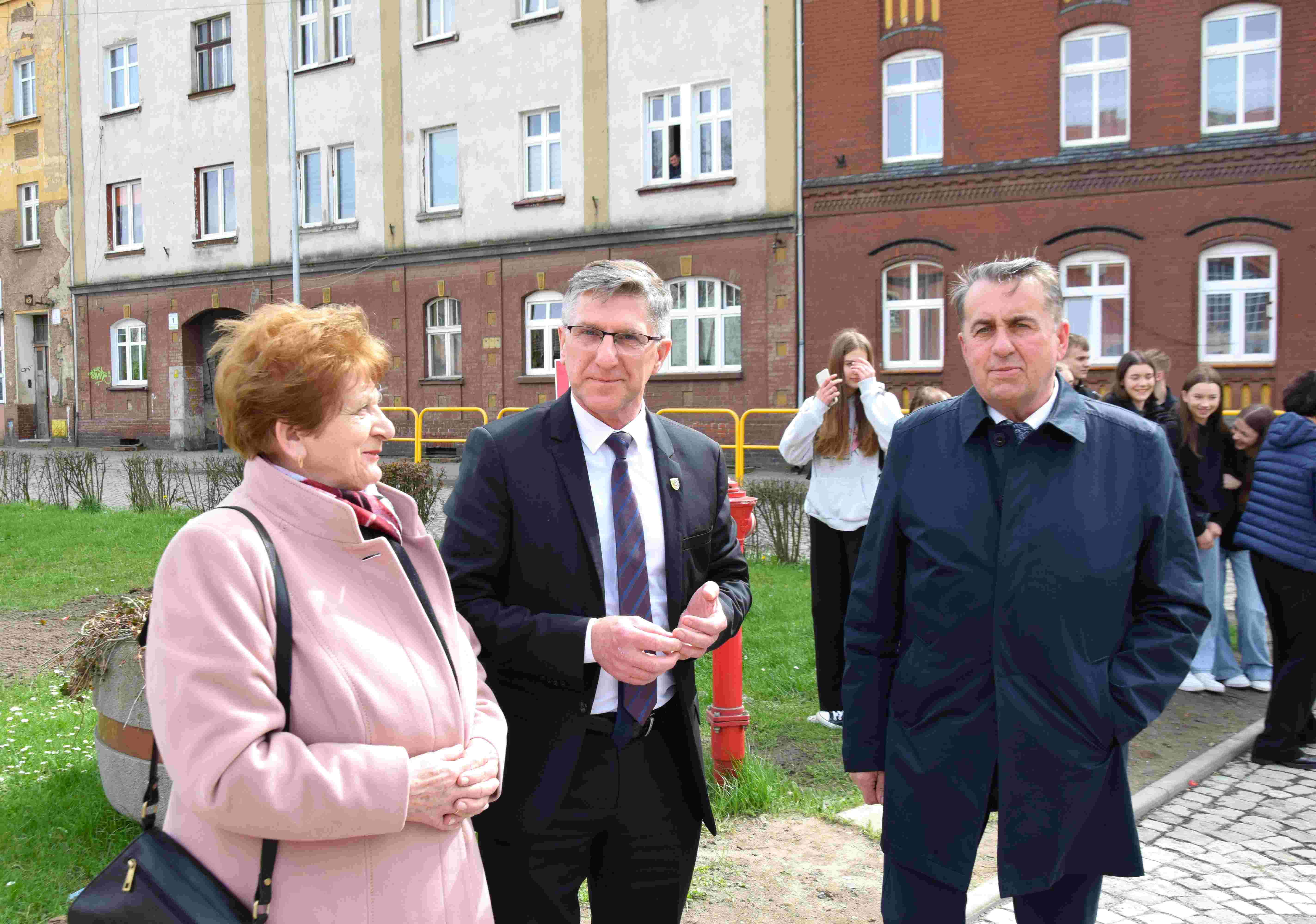 Zrealizowano inwestycję drogową w Chojnowie. Odbył się odbiór