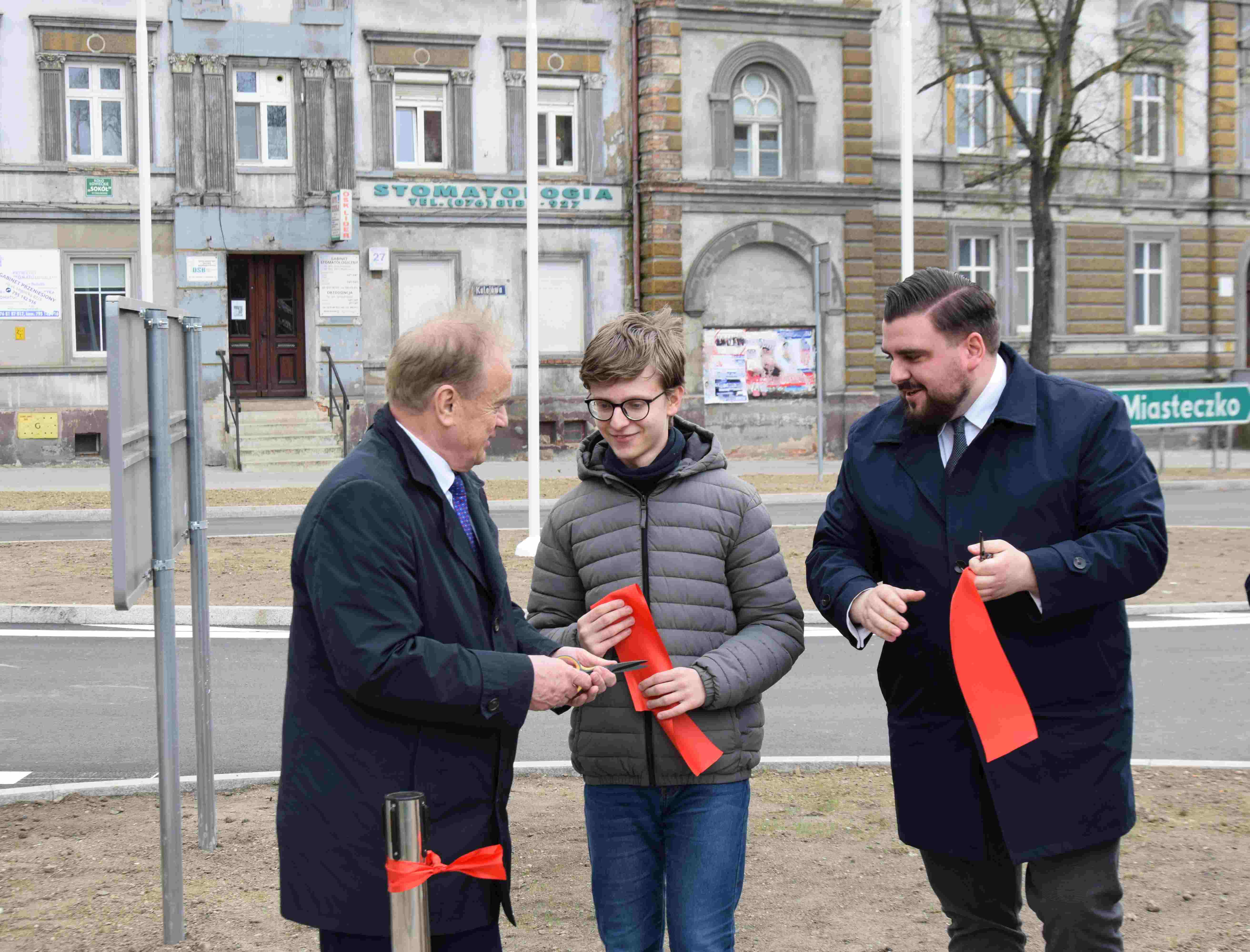 Zrealizowano inwestycję drogową w Chojnowie. Odbył się odbiór