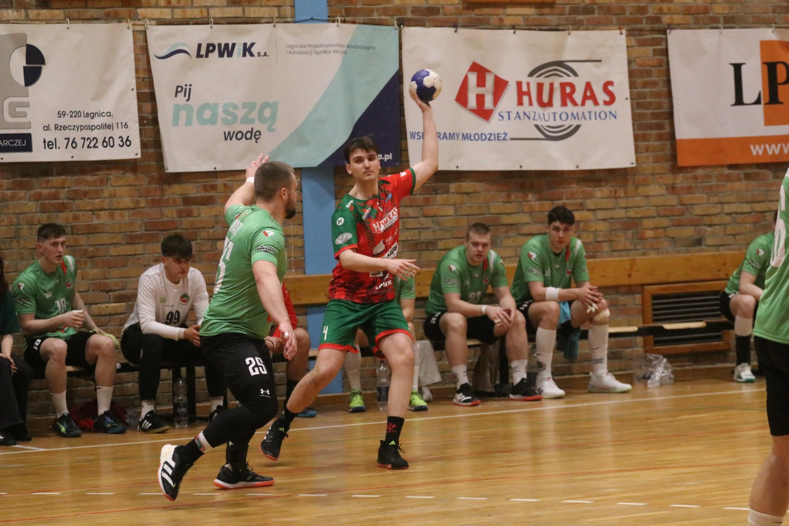 Trzecia wygrana z rzędu Siódemki Miedź Huras Legnica