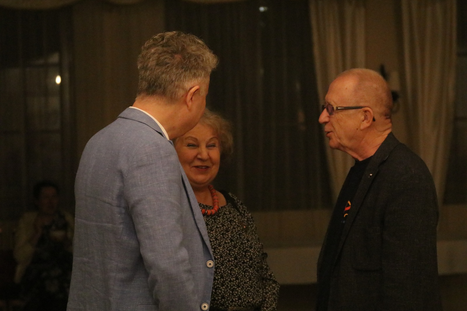 Wybory 2024. Sztaby wyborcze kandydatów w oczekiwaniu na wyniki