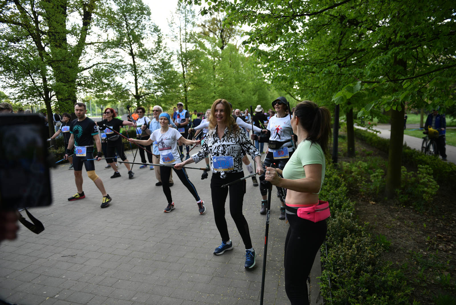 Aktywnie, czyli Otwarte Mistrzostwa Legnicy w Nordic Walking