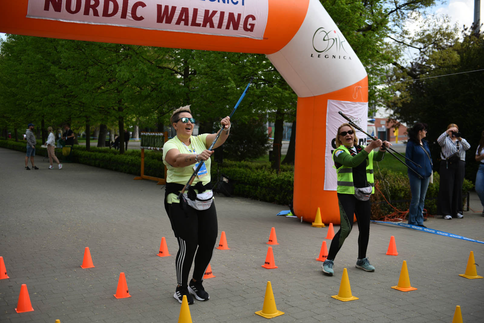 Aktywnie, czyli Otwarte Mistrzostwa Legnicy w Nordic Walking