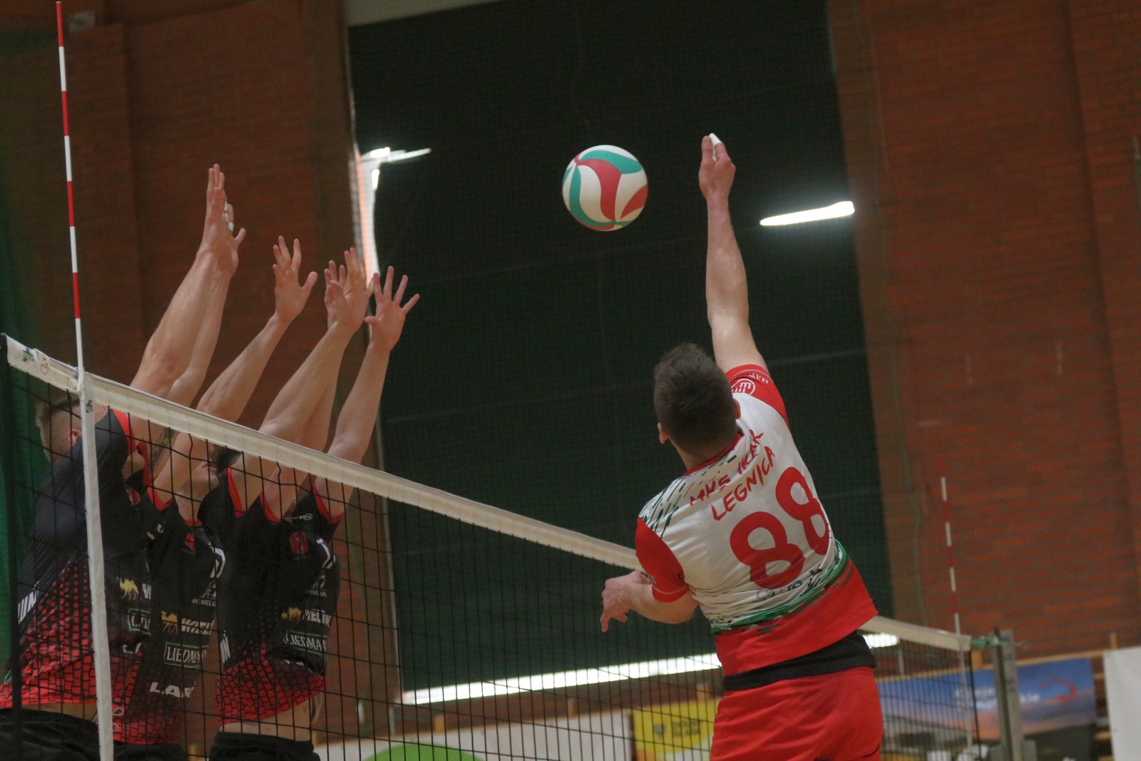 Trzecie spotkanie fazy play-off Ikar kończy zwycięstwem