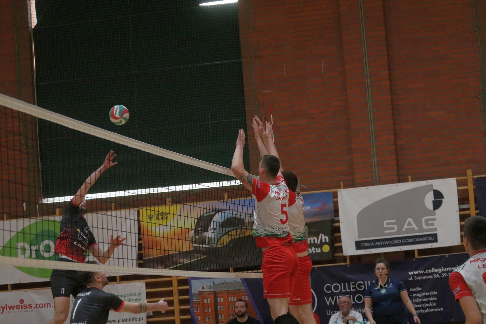 Trzecie spotkanie fazy play-off Ikar kończy zwycięstwem