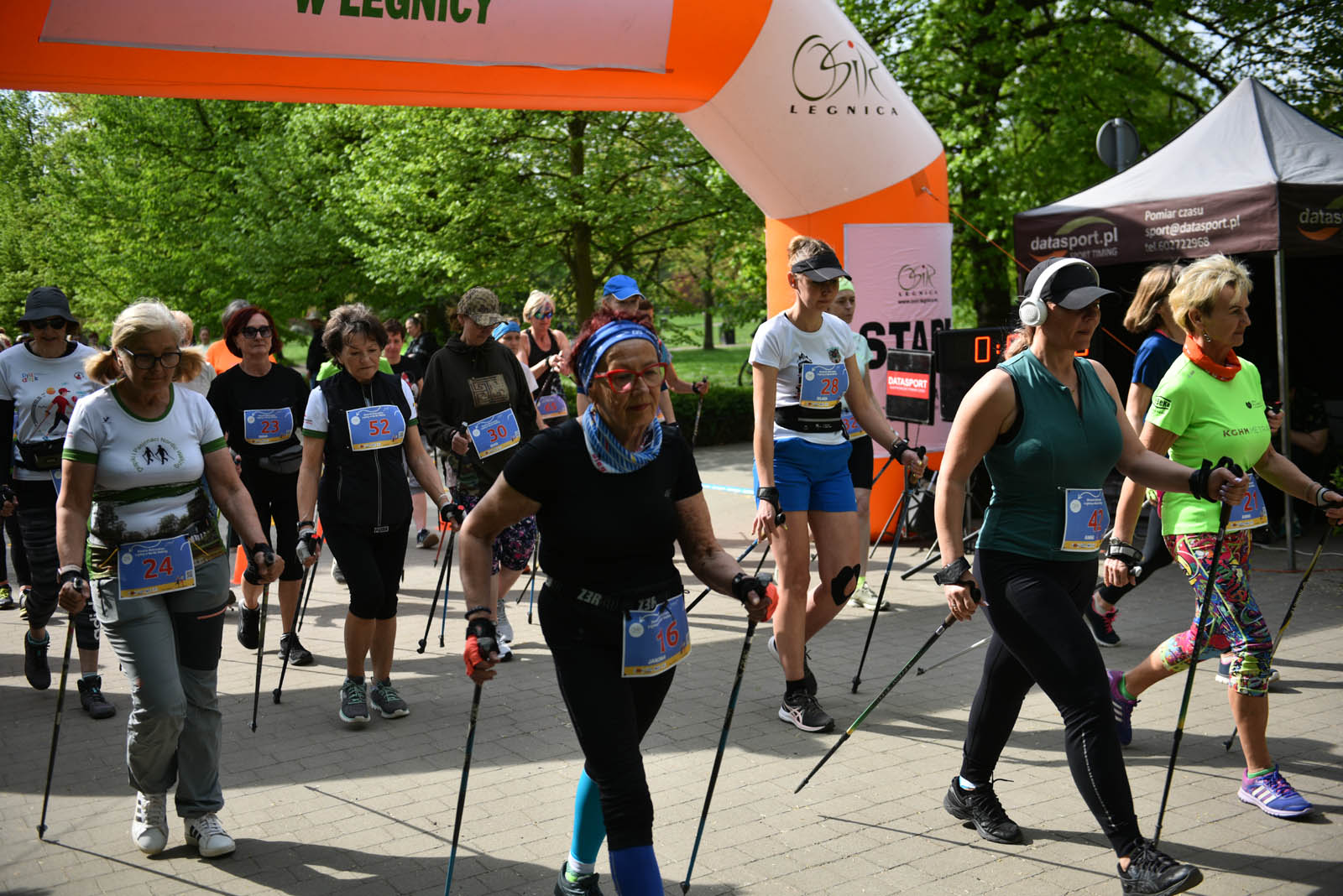 Aktywnie, czyli Otwarte Mistrzostwa Legnicy w Nordic Walking