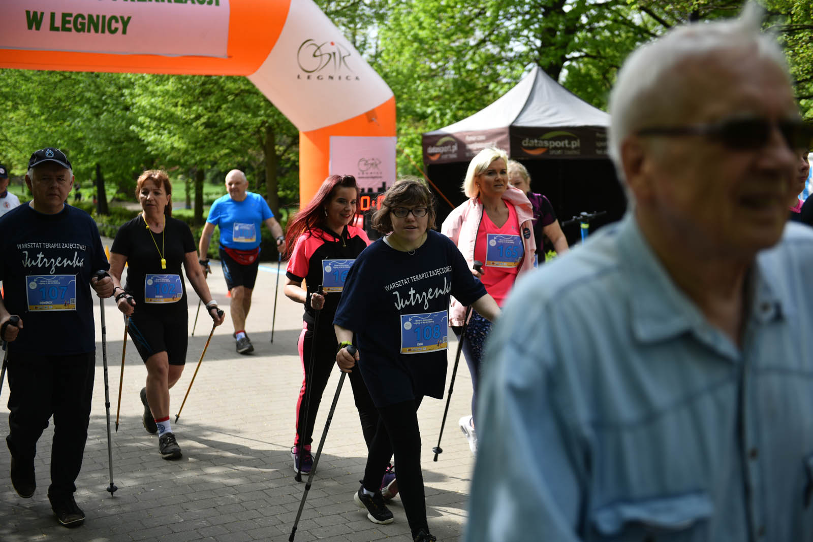 Aktywnie, czyli Otwarte Mistrzostwa Legnicy w Nordic Walking