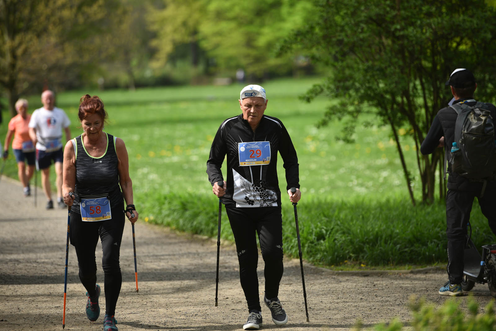 Aktywnie, czyli Otwarte Mistrzostwa Legnicy w Nordic Walking
