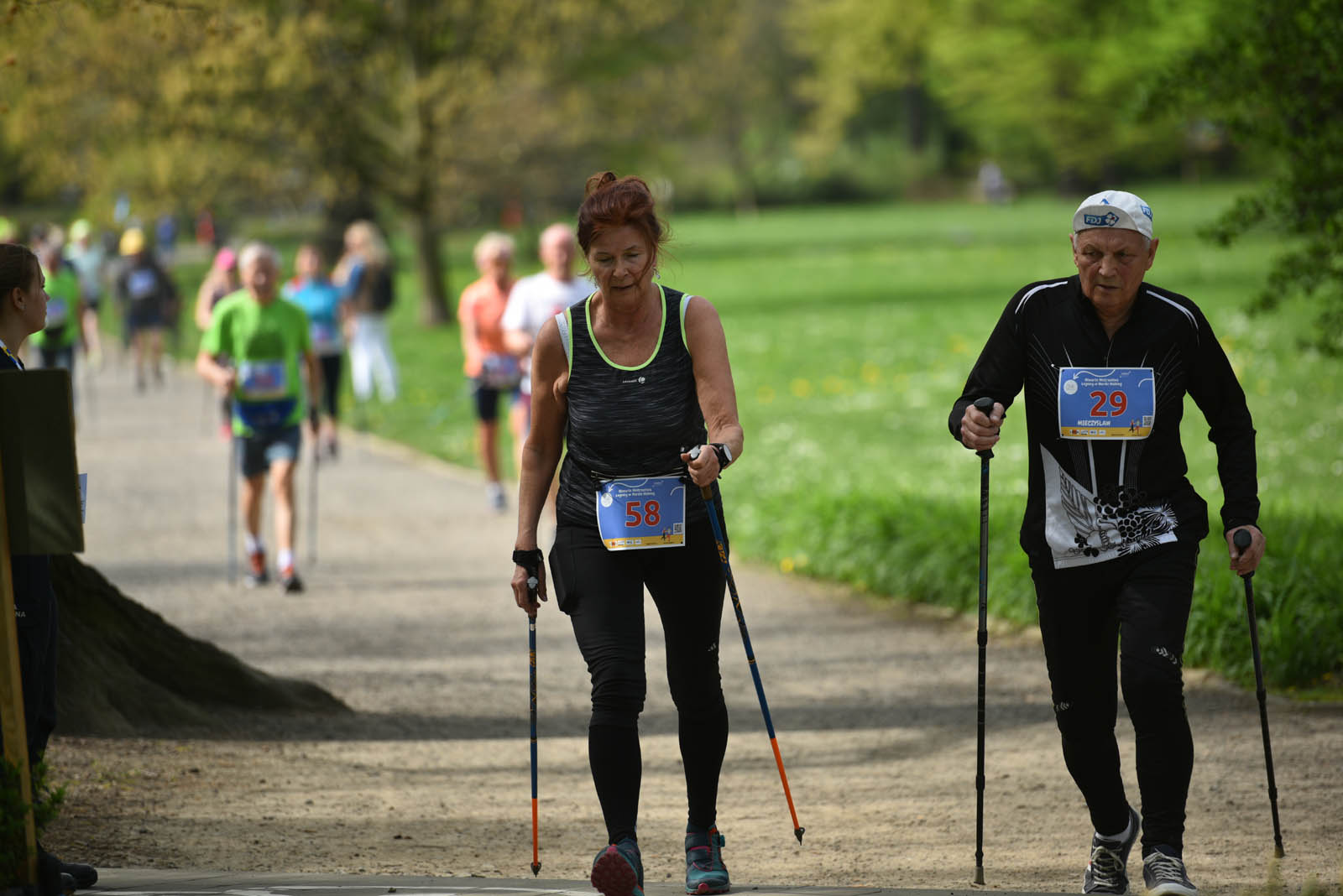 Aktywnie, czyli Otwarte Mistrzostwa Legnicy w Nordic Walking