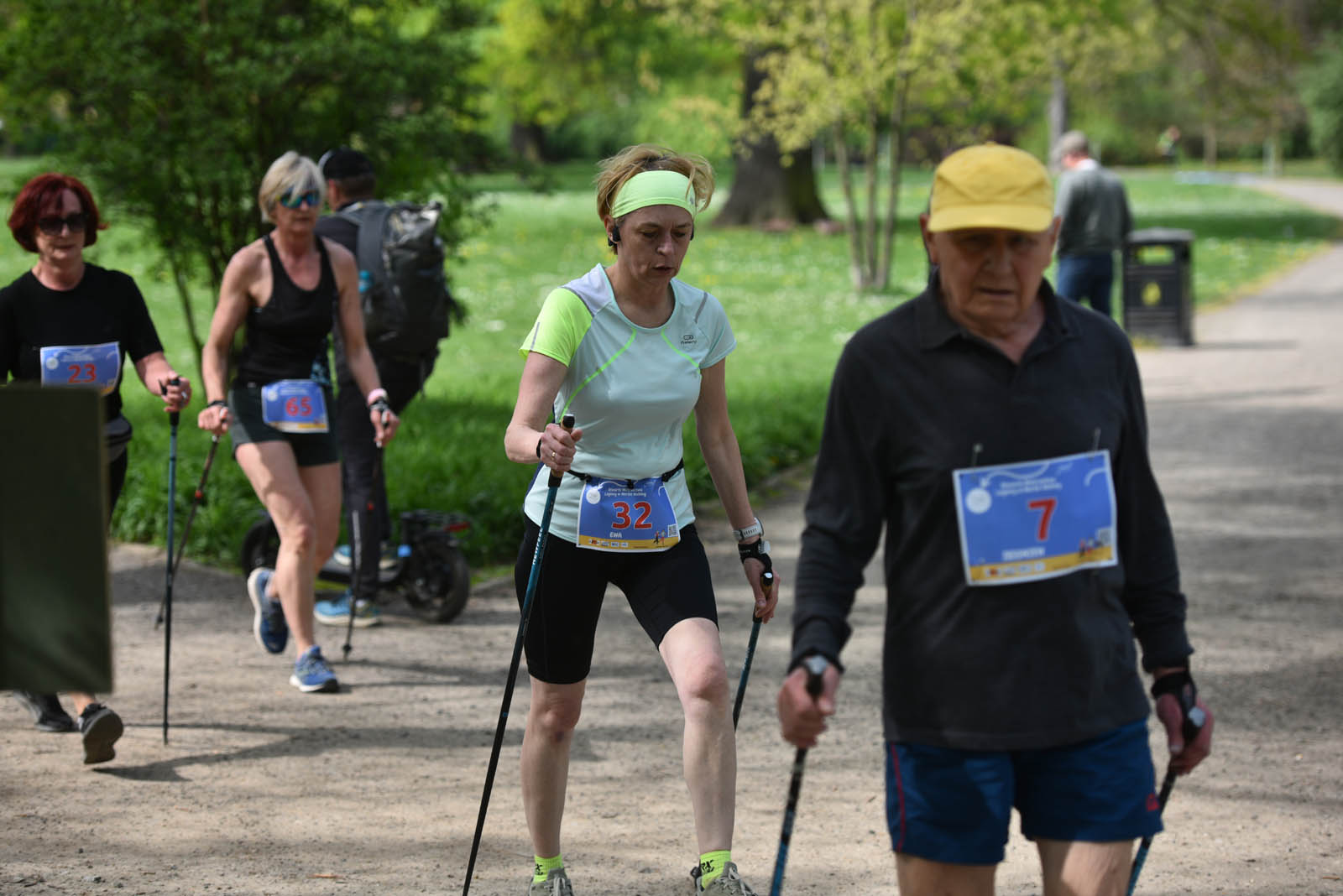 Aktywnie, czyli Otwarte Mistrzostwa Legnicy w Nordic Walking