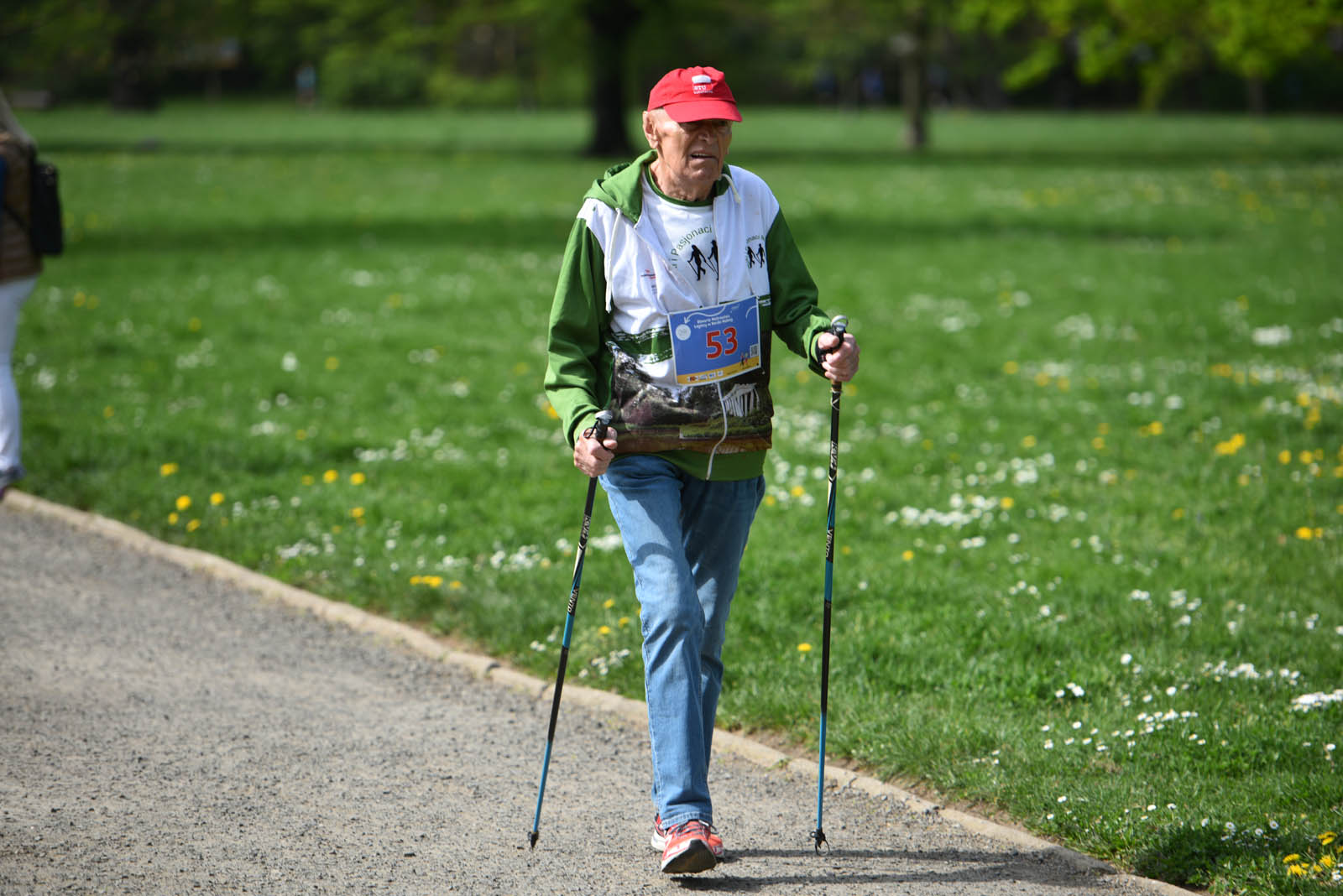 Aktywnie, czyli Otwarte Mistrzostwa Legnicy w Nordic Walking