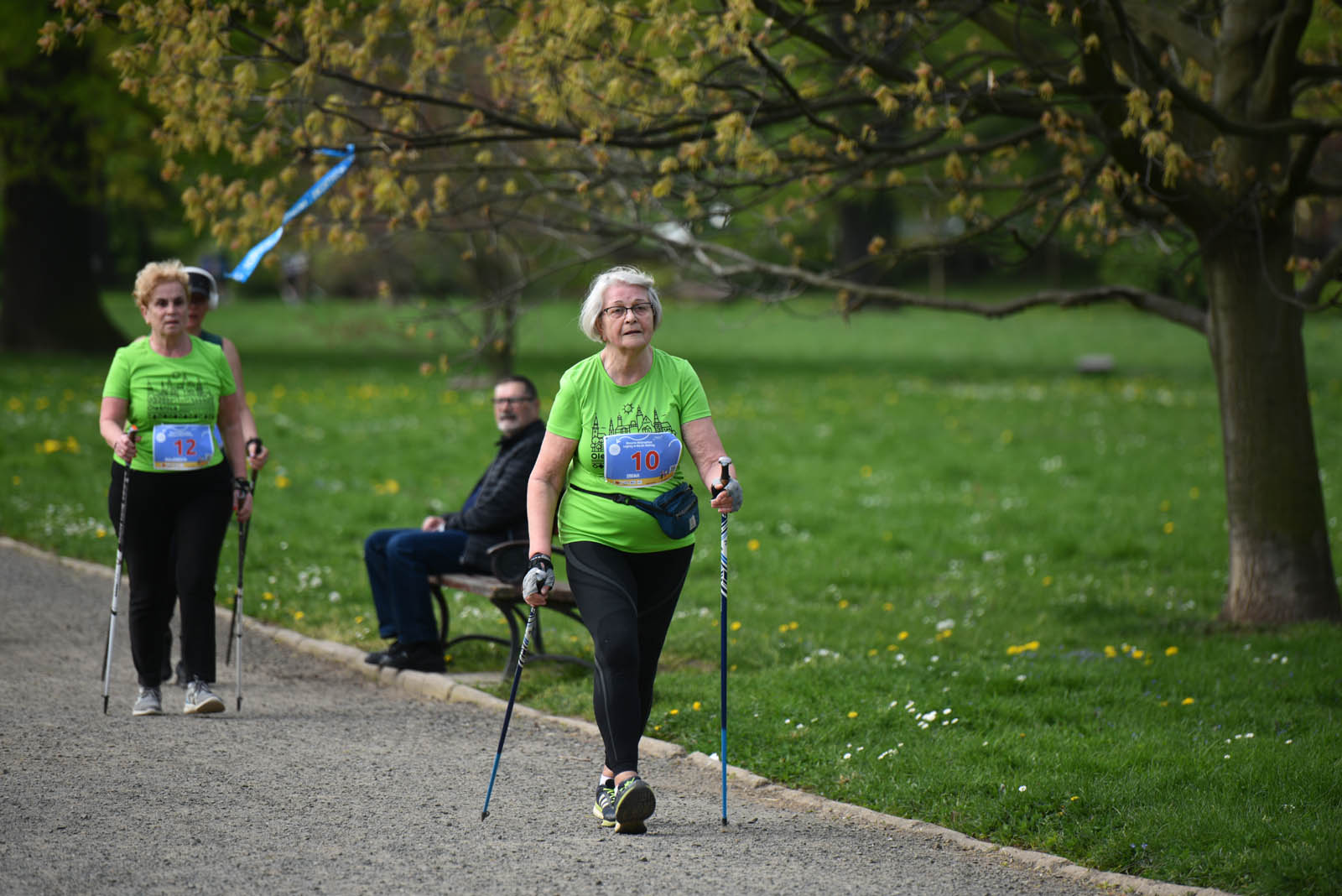 Aktywnie, czyli Otwarte Mistrzostwa Legnicy w Nordic Walking