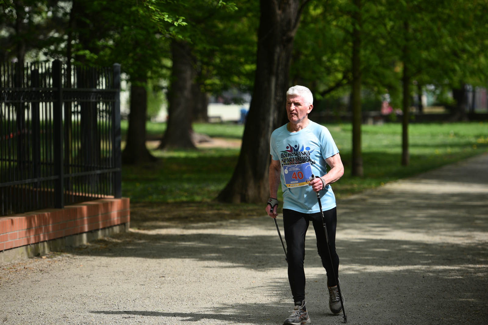 Aktywnie, czyli Otwarte Mistrzostwa Legnicy w Nordic Walking