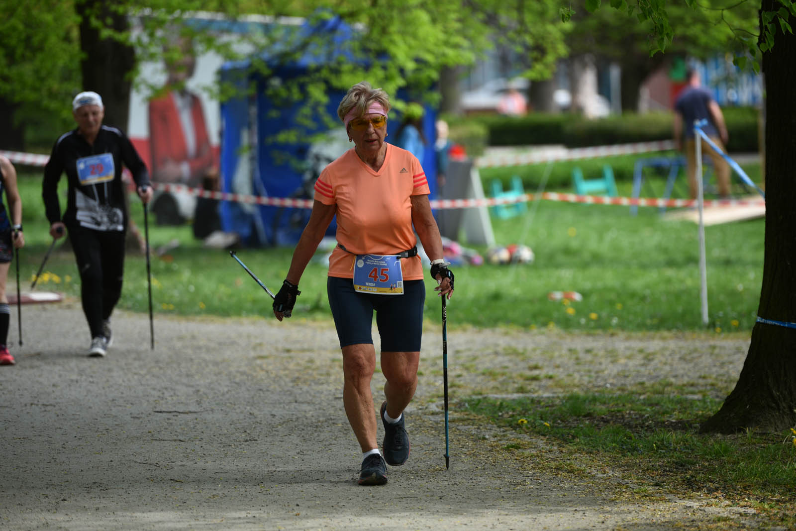 Aktywnie, czyli Otwarte Mistrzostwa Legnicy w Nordic Walking