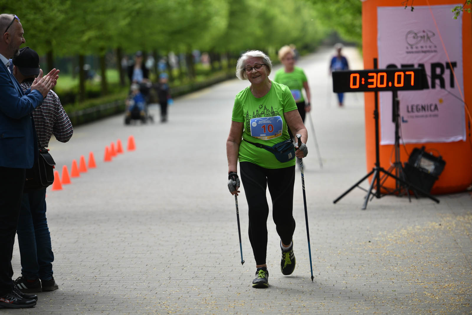 Aktywnie, czyli Otwarte Mistrzostwa Legnicy w Nordic Walking