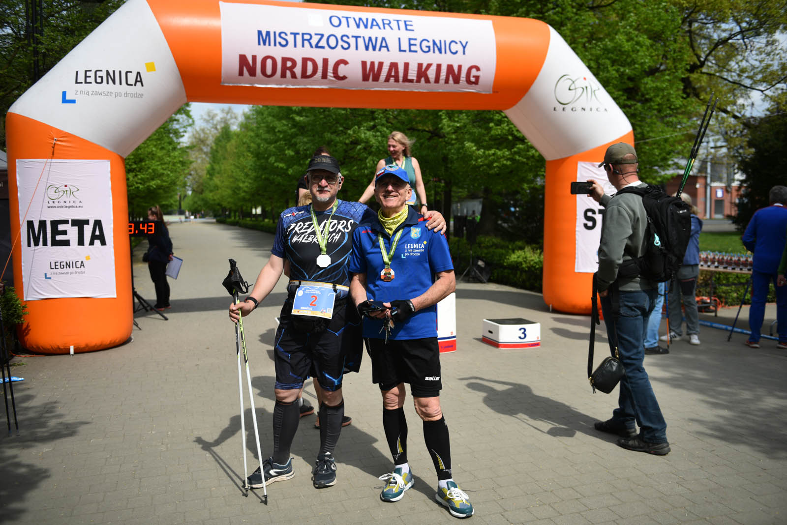 Aktywnie, czyli Otwarte Mistrzostwa Legnicy w Nordic Walking