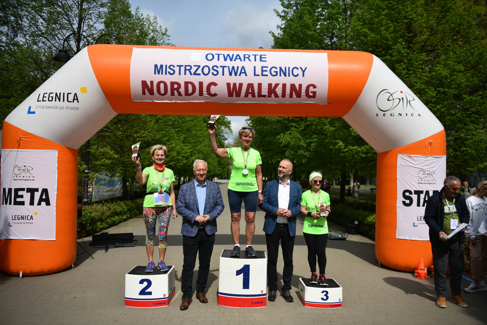 Aktywnie, czyli Otwarte Mistrzostwa Legnicy w Nordic Walking