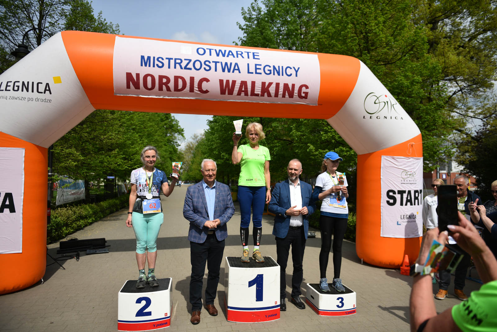 Aktywnie, czyli Otwarte Mistrzostwa Legnicy w Nordic Walking