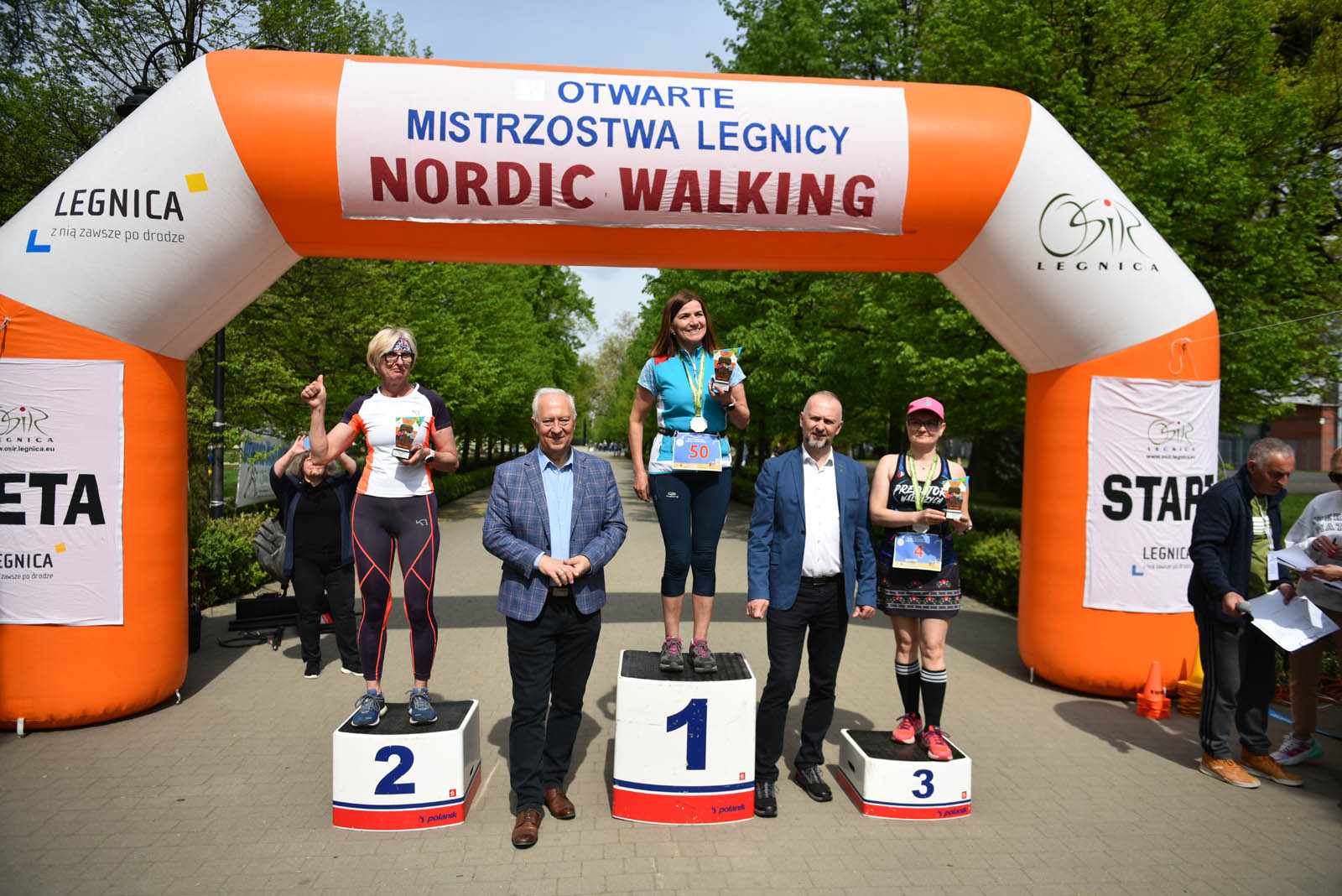 Aktywnie, czyli Otwarte Mistrzostwa Legnicy w Nordic Walking