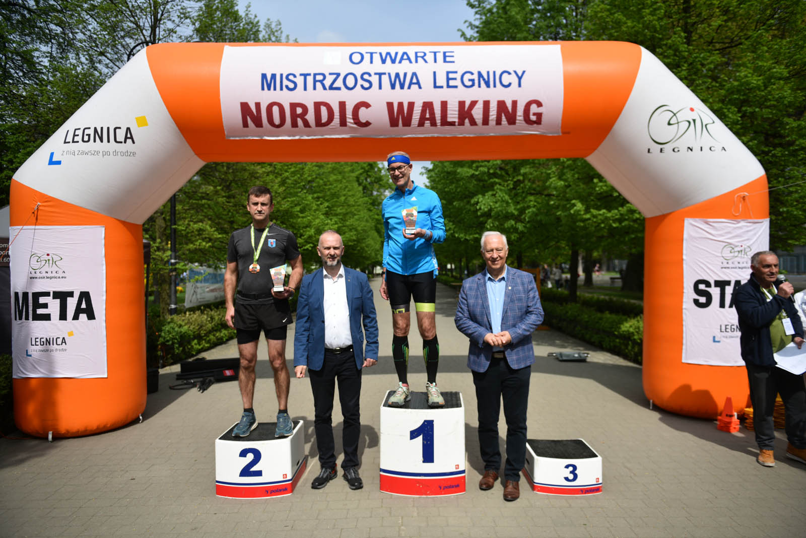 Aktywnie, czyli Otwarte Mistrzostwa Legnicy w Nordic Walking