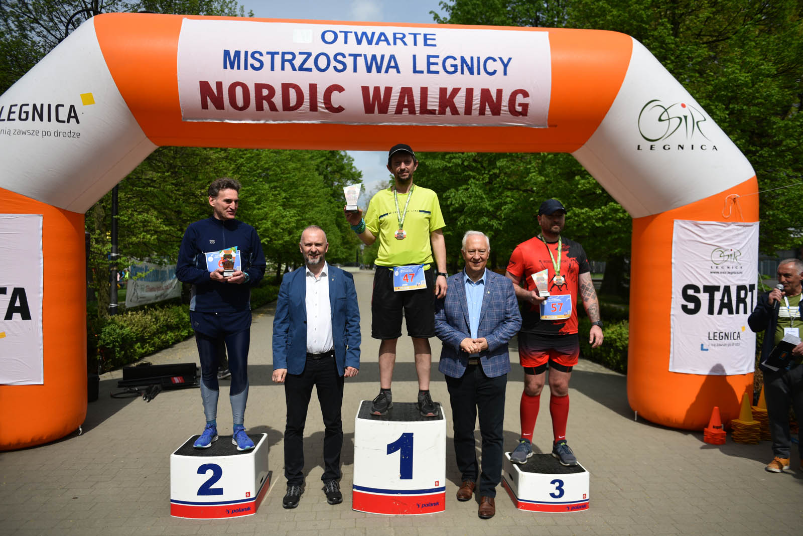 Aktywnie, czyli Otwarte Mistrzostwa Legnicy w Nordic Walking