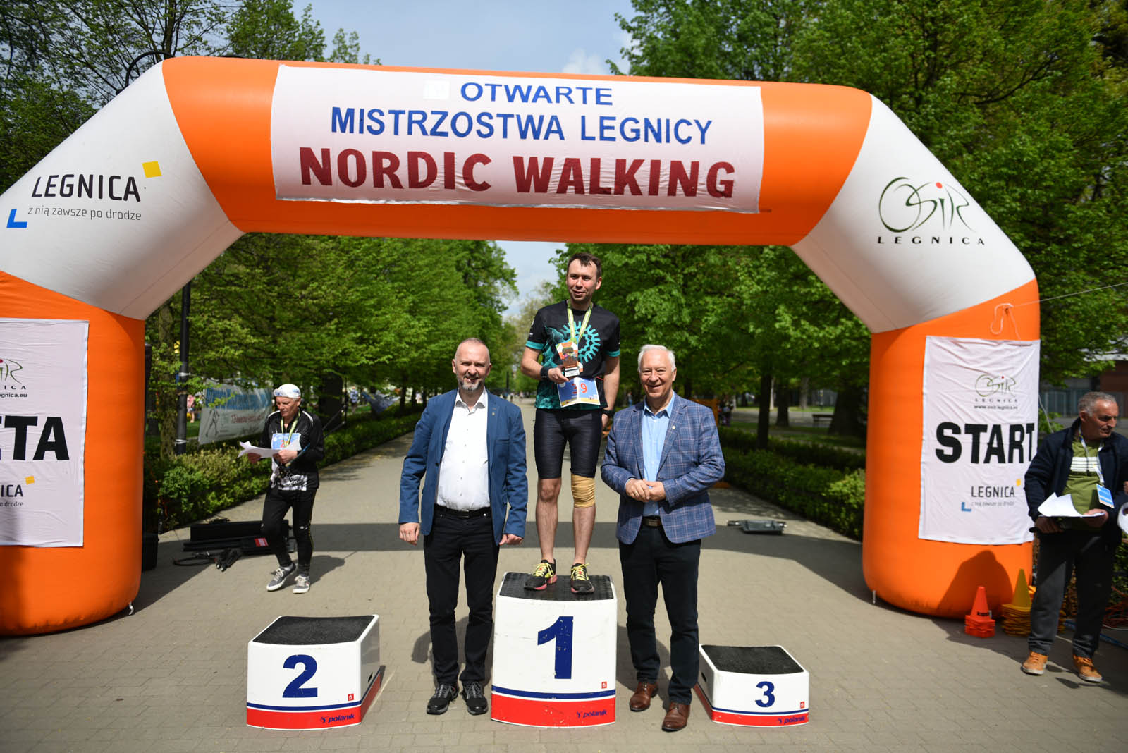 Aktywnie, czyli Otwarte Mistrzostwa Legnicy w Nordic Walking