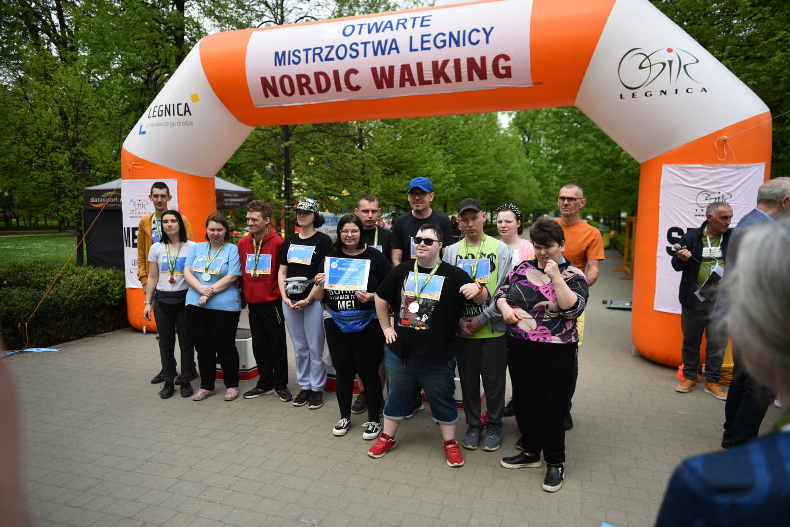 Aktywnie, czyli Otwarte Mistrzostwa Legnicy w Nordic Walking
