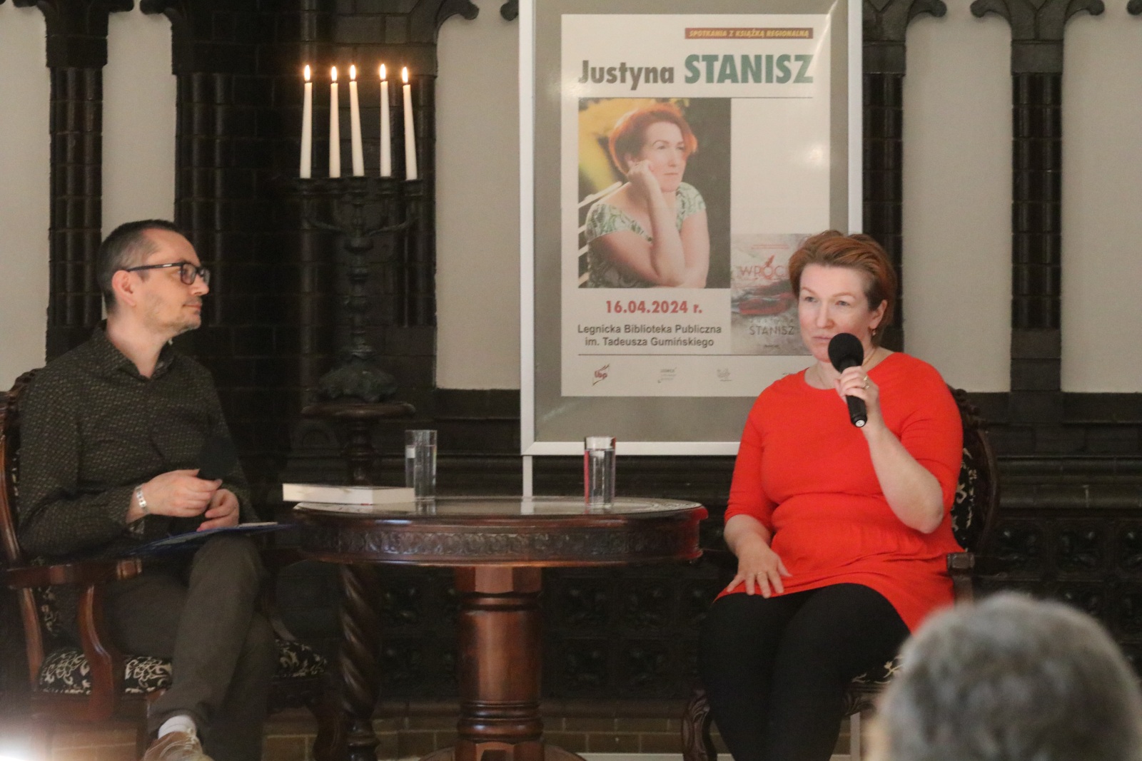 Spotkanie z Justyną Stanisz i promocja jej książki „Wróciło”