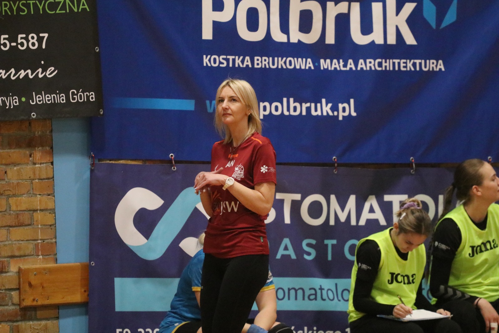 Drużyna Dziewiątki Legnica bez szans w starciu z viceliderem