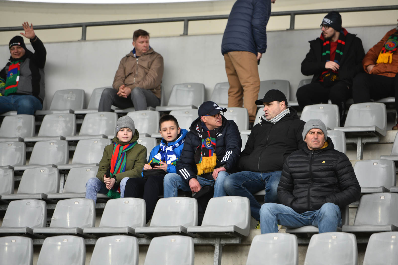 Kibice Miedzi Legnica na trybunach. Zobacz zdjęcia