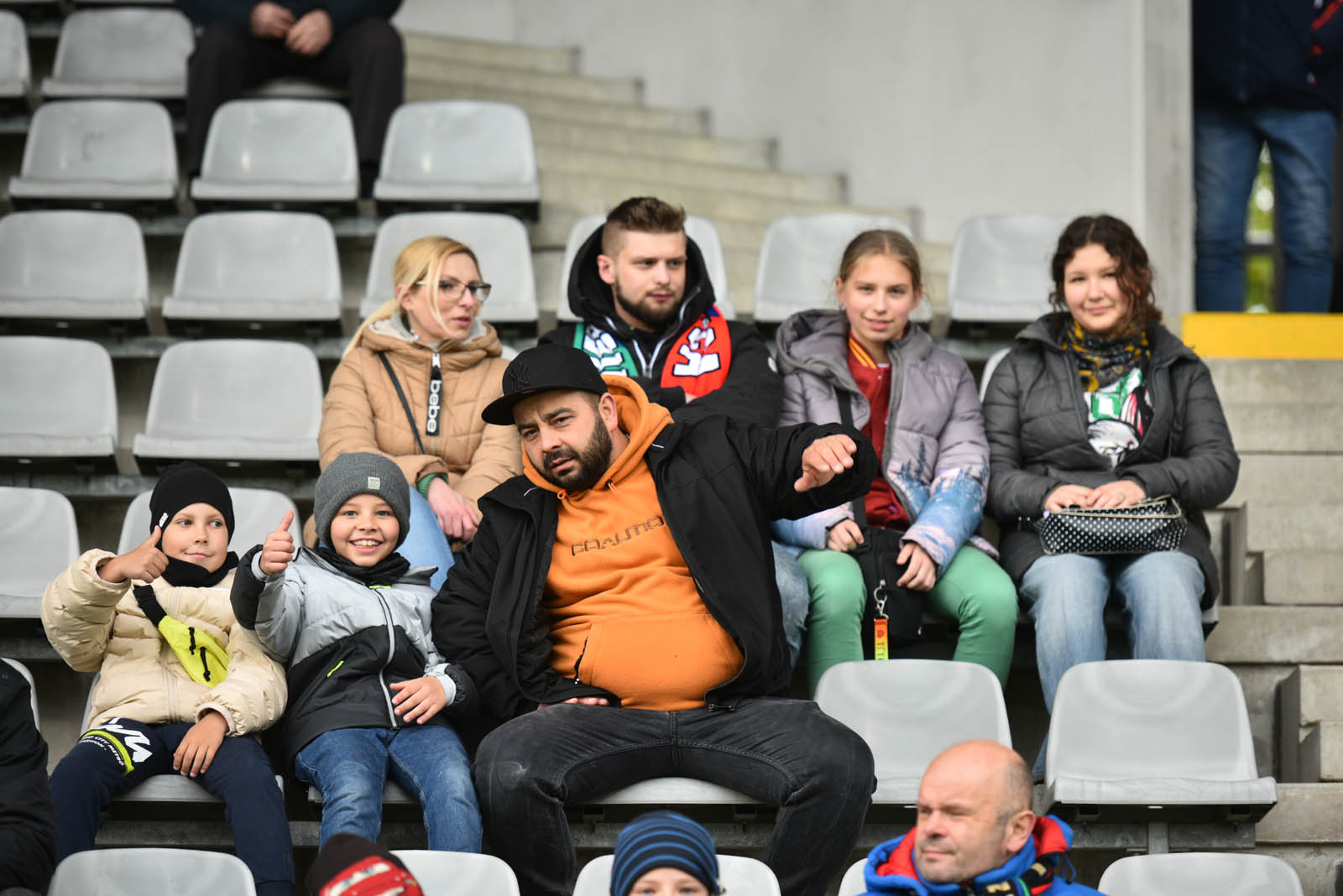 Kibice Miedzi Legnica na trybunach. Zobacz zdjęcia
