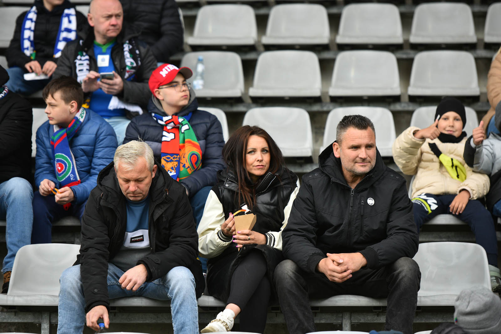 Kibice Miedzi Legnica na trybunach. Zobacz zdjęcia