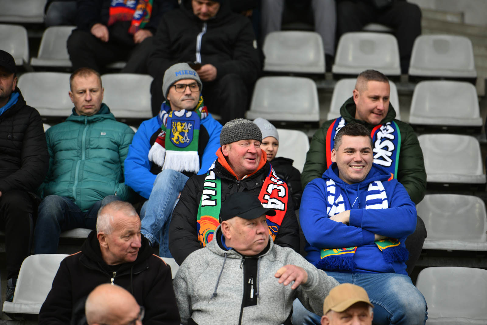 Kibice Miedzi Legnica na trybunach. Zobacz zdjęcia