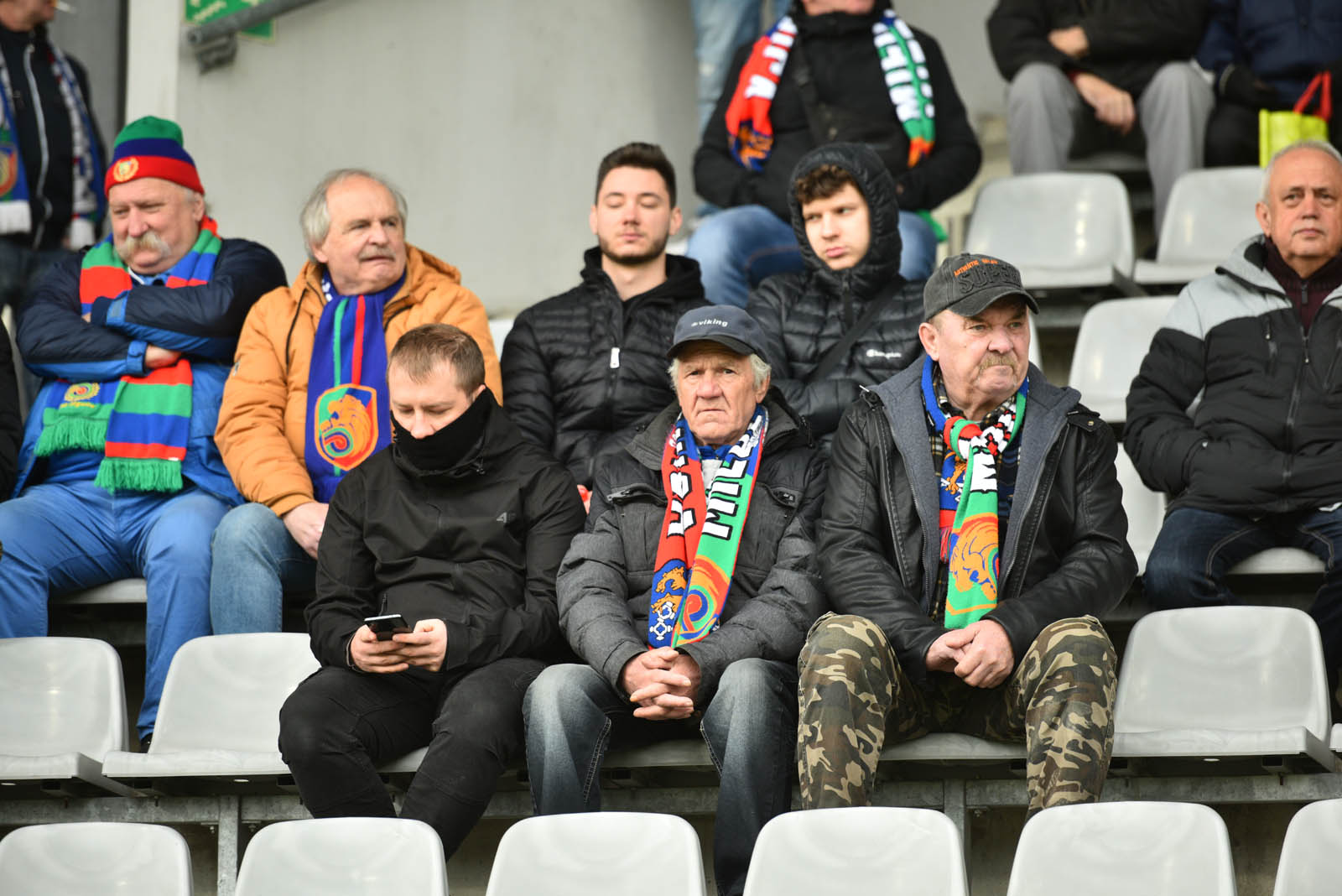 Kibice Miedzi Legnica na trybunach. Zobacz zdjęcia
