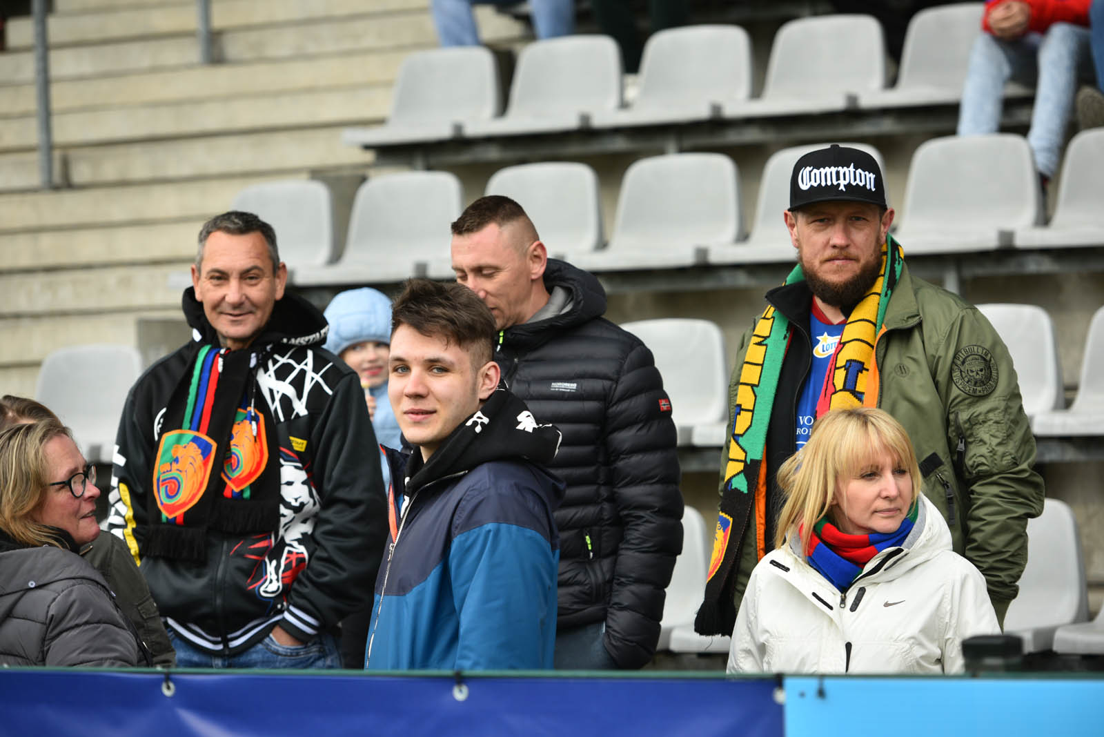 Kibice Miedzi Legnica na trybunach. Zobacz zdjęcia
