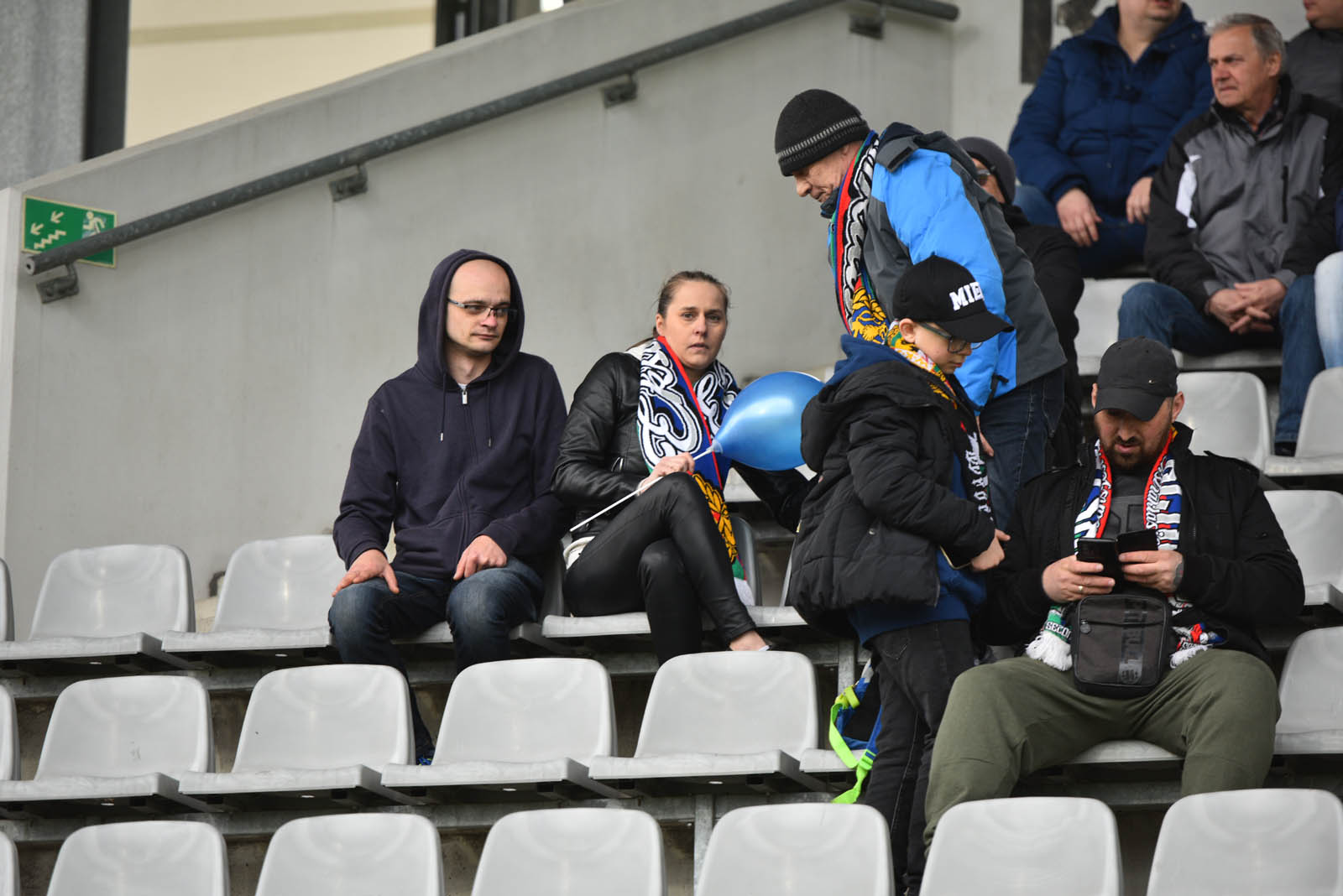 Kibice Miedzi Legnica na trybunach. Zobacz zdjęcia