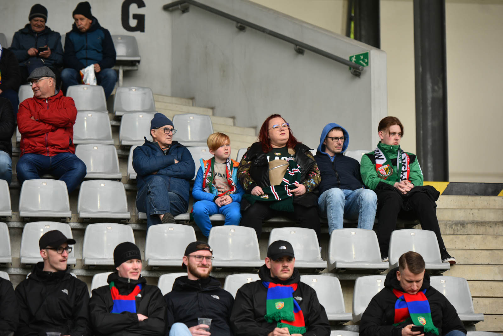 Kibice Miedzi Legnica na trybunach. Zobacz zdjęcia